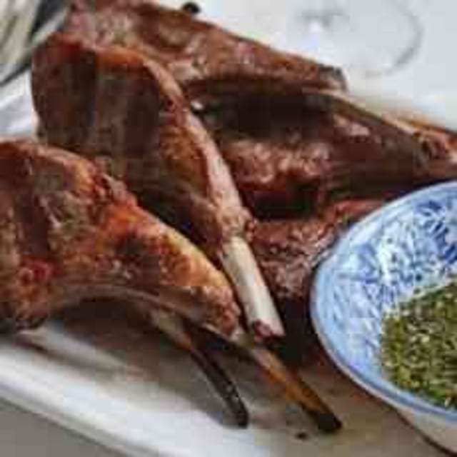 Lamb Chops (4 Pieces).